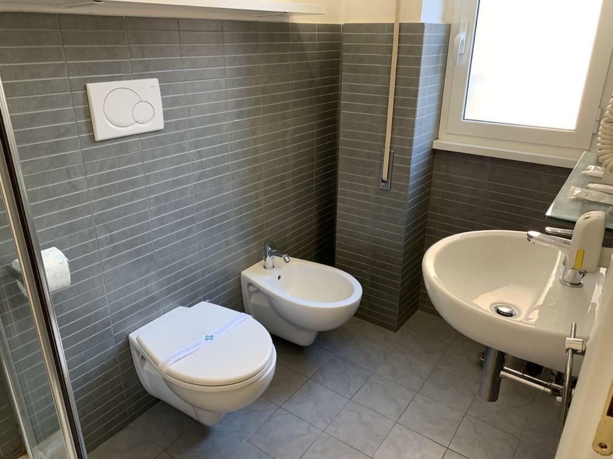 Tiburtina Suites, Roma Luaran gambar