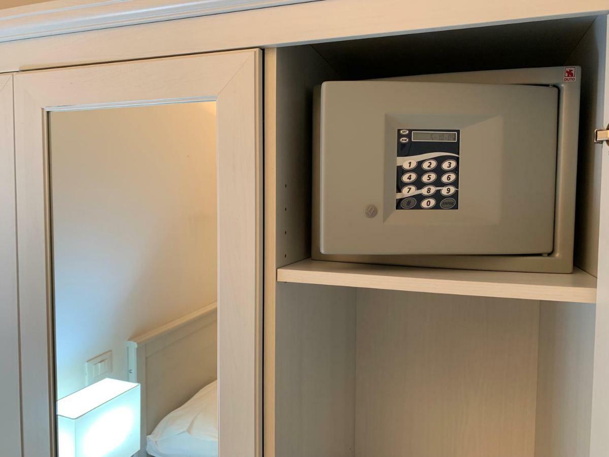 Tiburtina Suites, Roma Luaran gambar